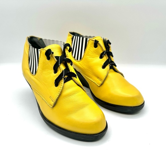 LEATHER YELLOW ANKLE BOOTS WEDGE PLATFORM BOOTS RUBBER SOLE LACE UP BOOTS SIZE 6 - Picture 15 of 16